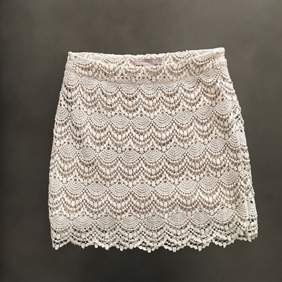 F21 Skirt - Picture 1 of 3